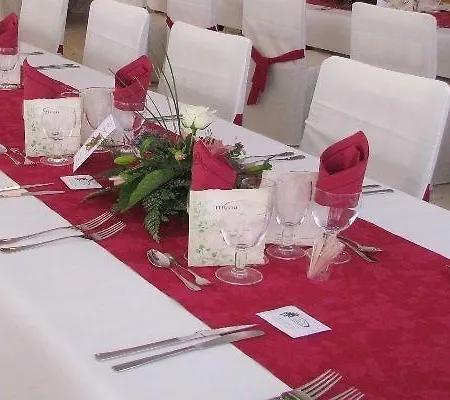 Hotel La Palmera 2*
