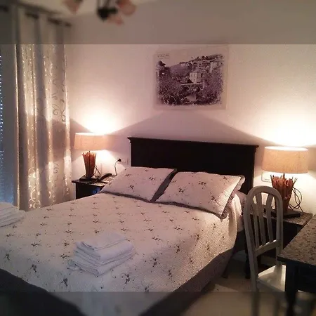 Hotel La Palmera 2*