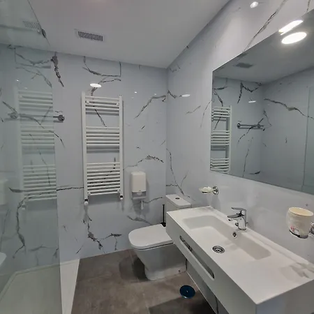 La Palmera 2*